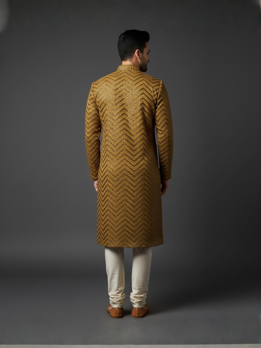 Traditional Sequience Embroidery Mandarin Collar Regular Fit Kurta