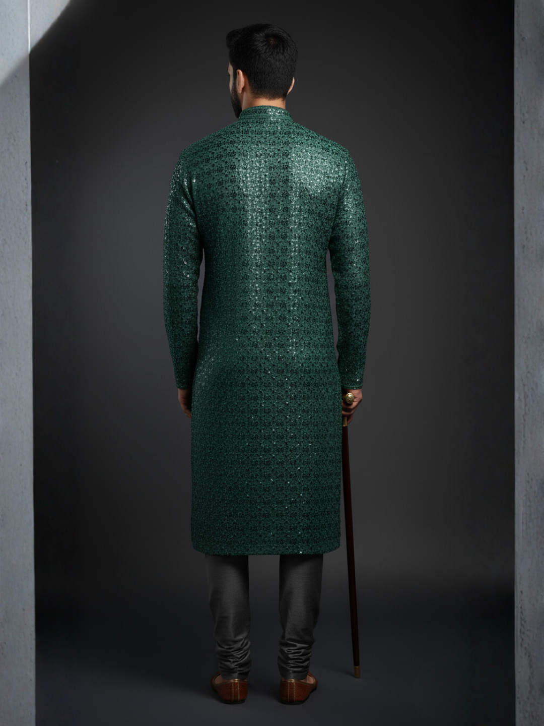 Top Traditional Sequience Embroidery Mandarin Collar Regular Fit Kurta